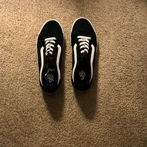 Men’s low top Vans